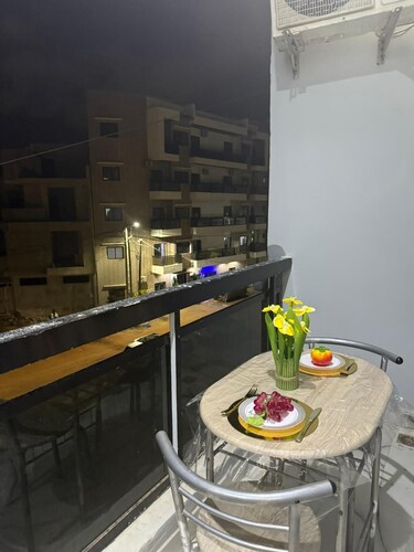 Charming 2-bedroom bed & breakfast in lovely Dakar with AC