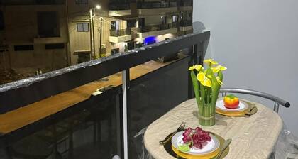 Charming 2-bedroom bed & breakfast in lovely Dakar with AC