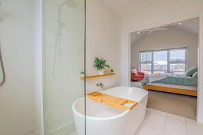 Ferienhaus, Balkon | Badezimmer