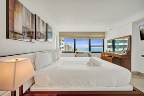 2 bedrooms, iron/ironing board, travel crib, free WiFi