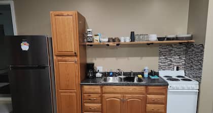 Peaceful and charming apartment in Clinton, Indiana