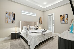 4 Schlafzimmer, Bügeleisen/Bügelbrett, WLAN, Bettwäsche