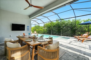 Outdoor dining - Modern Naples Retreat with Heated Pool – Close to Downtown! (Naples)