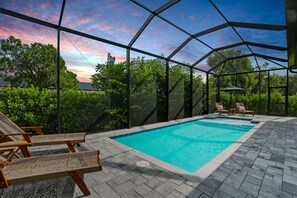 Beheizter Pool
