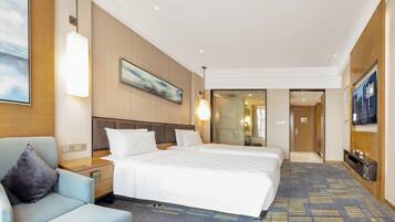 In-room safe, desk, laptop workspace, blackout drapes