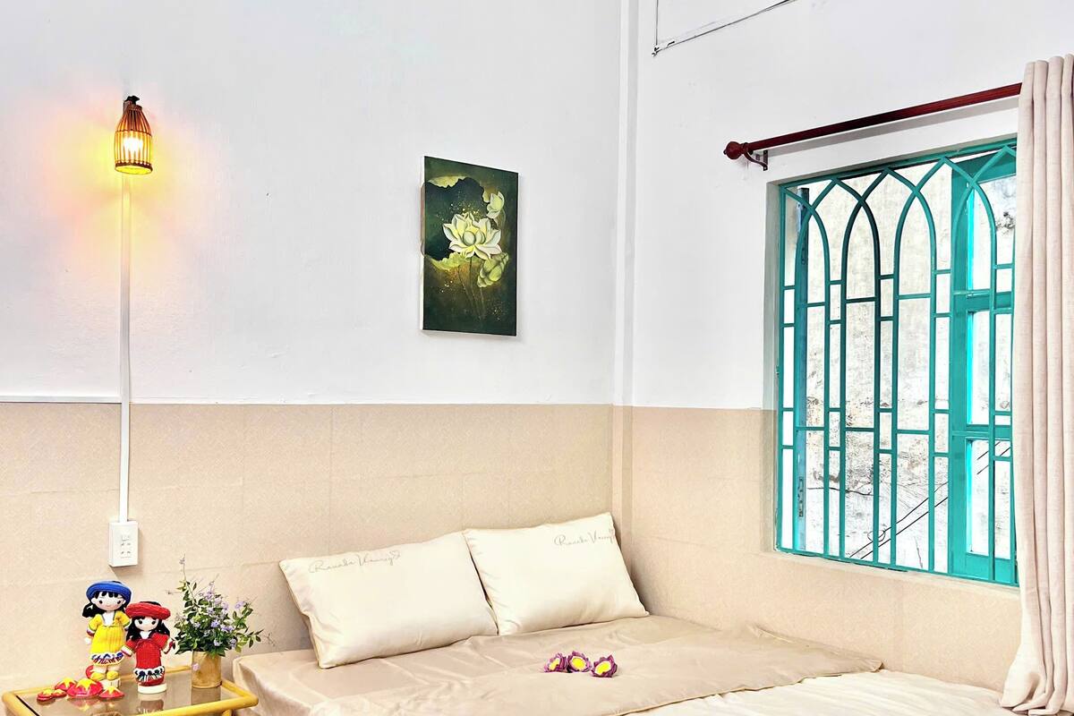 Basic Double Room Single Use, River View | Desk, free WiFi