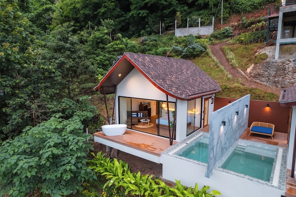 Deluxe Villa, Valley View | Blackout curtains, free WiFi