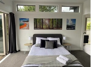 1 bedroom, iron/ironing board, Internet, bed sheets