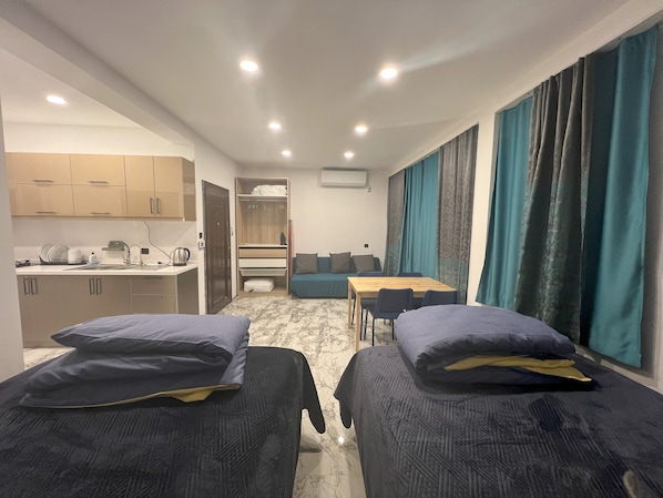 1 bedroom, iron/ironing board, WiFi, bed sheets