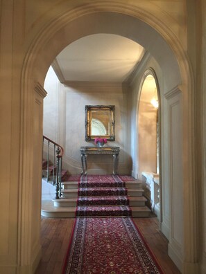 Interior - Chateau de La Briche & Private Pool House - Entire Loire Valley Estate (Hommes)