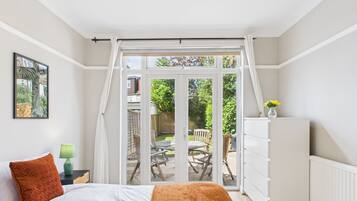 4 camere, ferro/asse da stiro, Wi-Fi, lenzuola