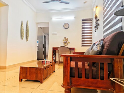 Fully furnished apartment with Kitchen near T Nagar, Chennai