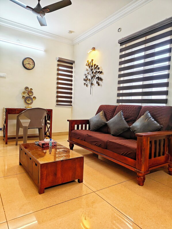 Una Smart TV, libros