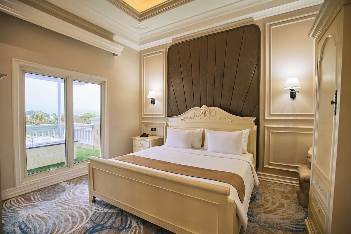 Sultan Suite (With Air Cooler)