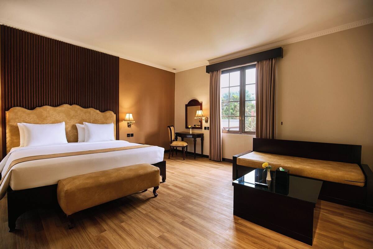 Executive Room, Balcony