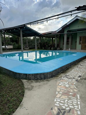 Outdoor pool - Cieneguita Beach House very close to Cieneguita Beach (Puerto Cortés)