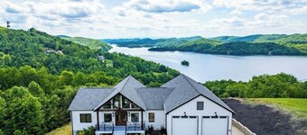 STUNNING SUNSET VIEWS! Luxury Lake & Mountain Retreat w Pool, Spa, & Beachfront