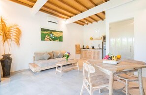 Living area - Baan Seanok lofts (Pecatu)