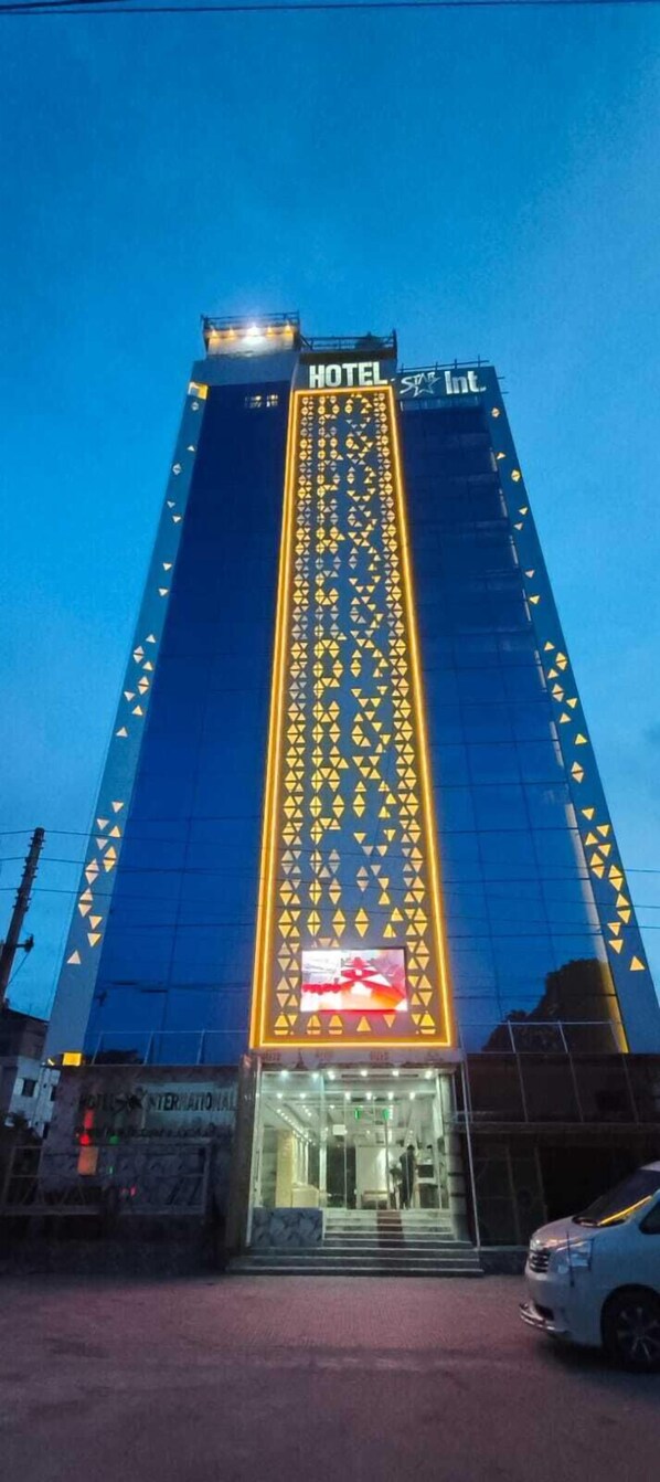 Fachada de la propiedad
