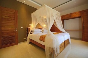 In-room safe, free WiFi