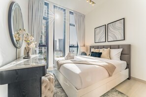 2 bedrooms, in-room safe, iron/ironing board, free WiFi