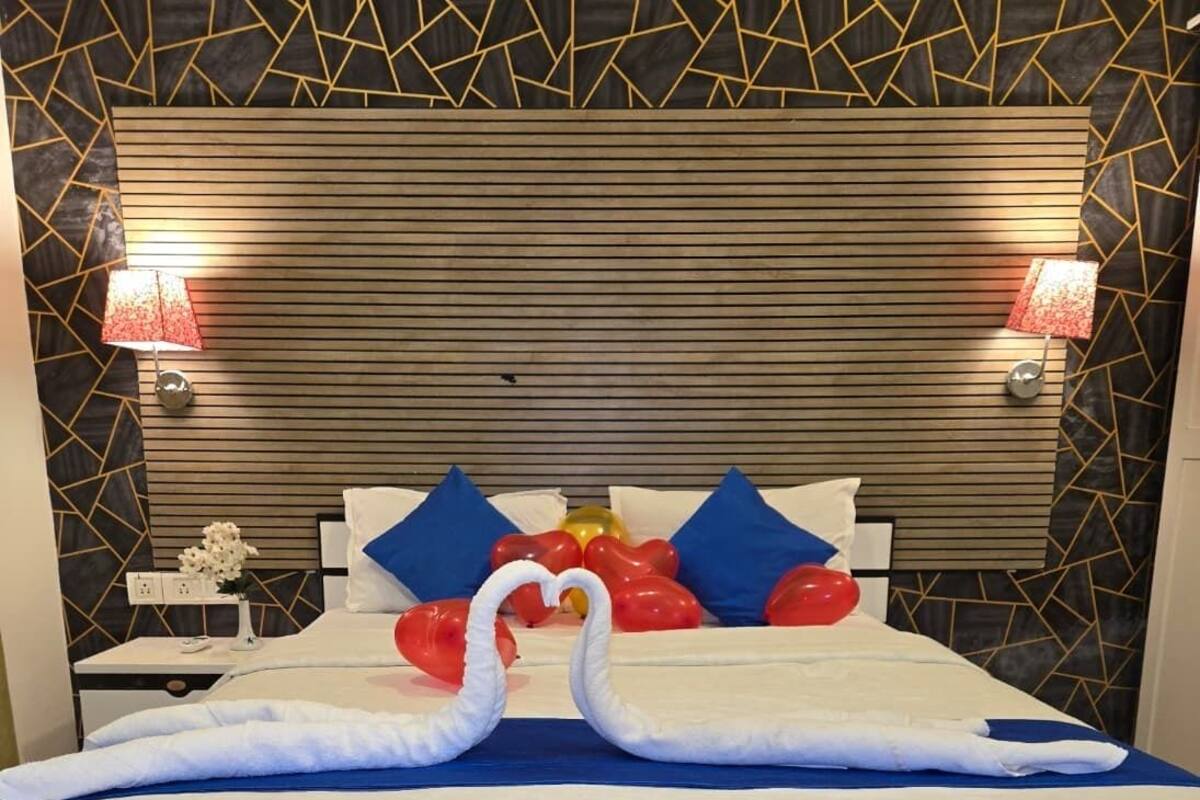Deluxe Room, Pool View | Free WiFi