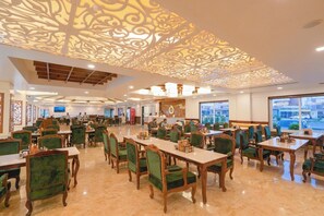 Restaurant - Gajraula Sukhdev Dhaba & Resort (Dhanaura)