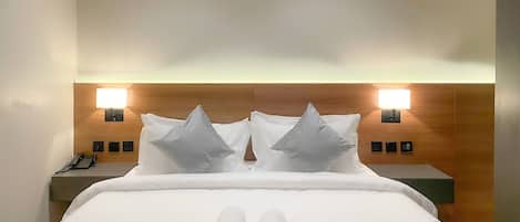 Economy Room | Iron/ironing board, free WiFi