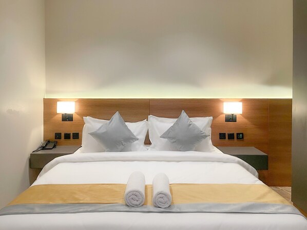 Habitación económica | Tabla de planchar con plancha y wifi gratis