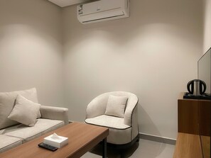 Superior Apartment | Living area - Arjan Park Apartments (Riyadh)