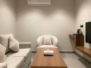 Superior Apartment | Living area - Arjan Park Apartments (Riyadh)