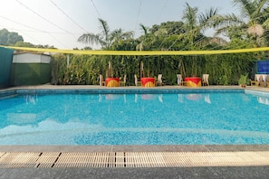 Indoor pool - Treebo KGF Villa (Prayagraj)