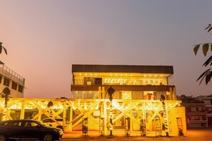 Exterior - Treebo KGF Villa (Prayagraj)