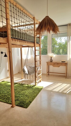 Interior - Sunny 3-bedroom House with Private Garden near Puerto Banús, Marbella (Nueva Andalucia, Marbella)