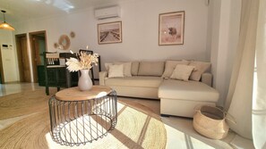 TV, fireplace - Sunny 3-bedroom House with Private Garden near Puerto Banús, Marbella (Nueva Andalucia, Marbella)