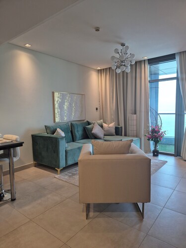 Luxury Apartment with Panoramic Sea View - Era View Towers