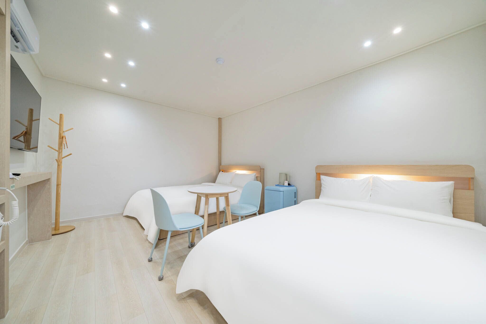 Chambre avec lits jumeaux, non-fumeurs | Chambres insonorisées, Wi-Fi gratuit, draps fournis