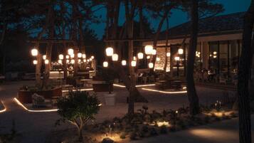 Se sirven desayunos, almuerzos y cenas