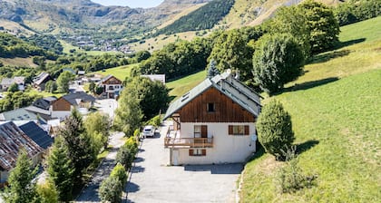 Fully equipped chalet for 14 pers