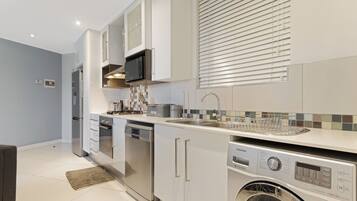 Microwave, oven, stovetop, dishwasher