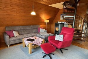 Smart TV, DVD player, books