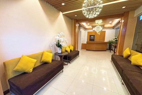 LuxeLite Suites Pasay