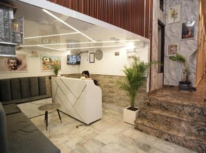 Reception - Shree Shiven Homestay (Varanasi)