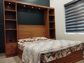 2 室のベッドルーム、WiFi、ベッドシーツ