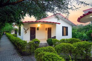 Cottage Deluxe