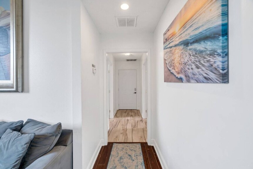 Nola 3br Escape W Pool, Steps From Canal Streetcar - New Orleans, LA