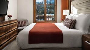 2 bedrooms, iron/ironing board