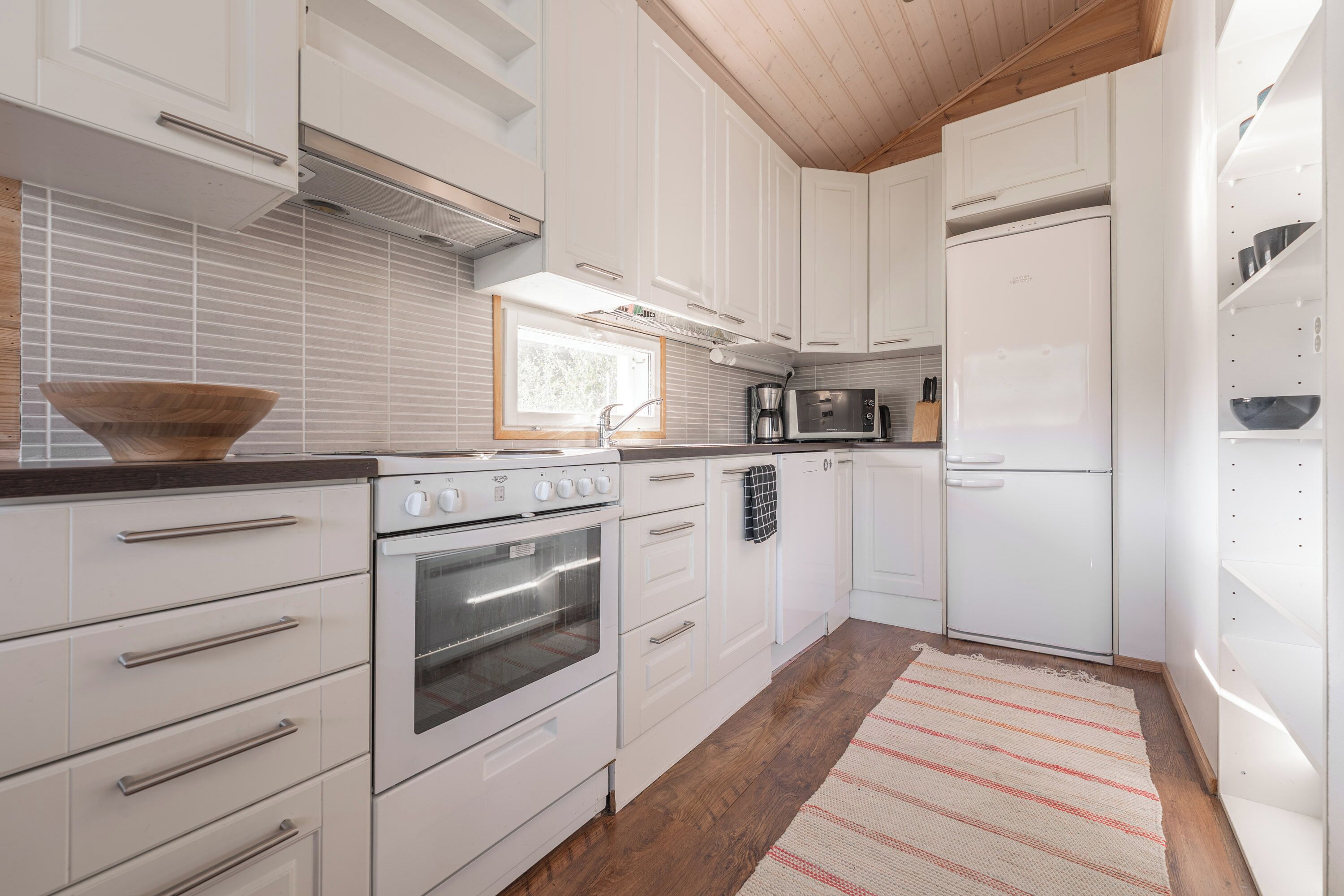 House | Private kitchen | Coffee/tea maker, electric kettle, toaster, high chair