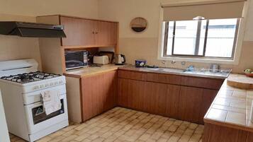 Microwave, oven, stovetop