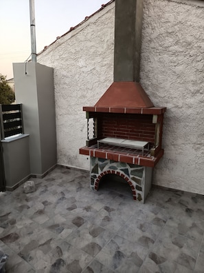 BBQ/picnic area